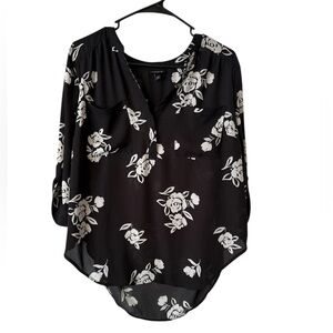 Torrid Black and Cream Floral Blouse